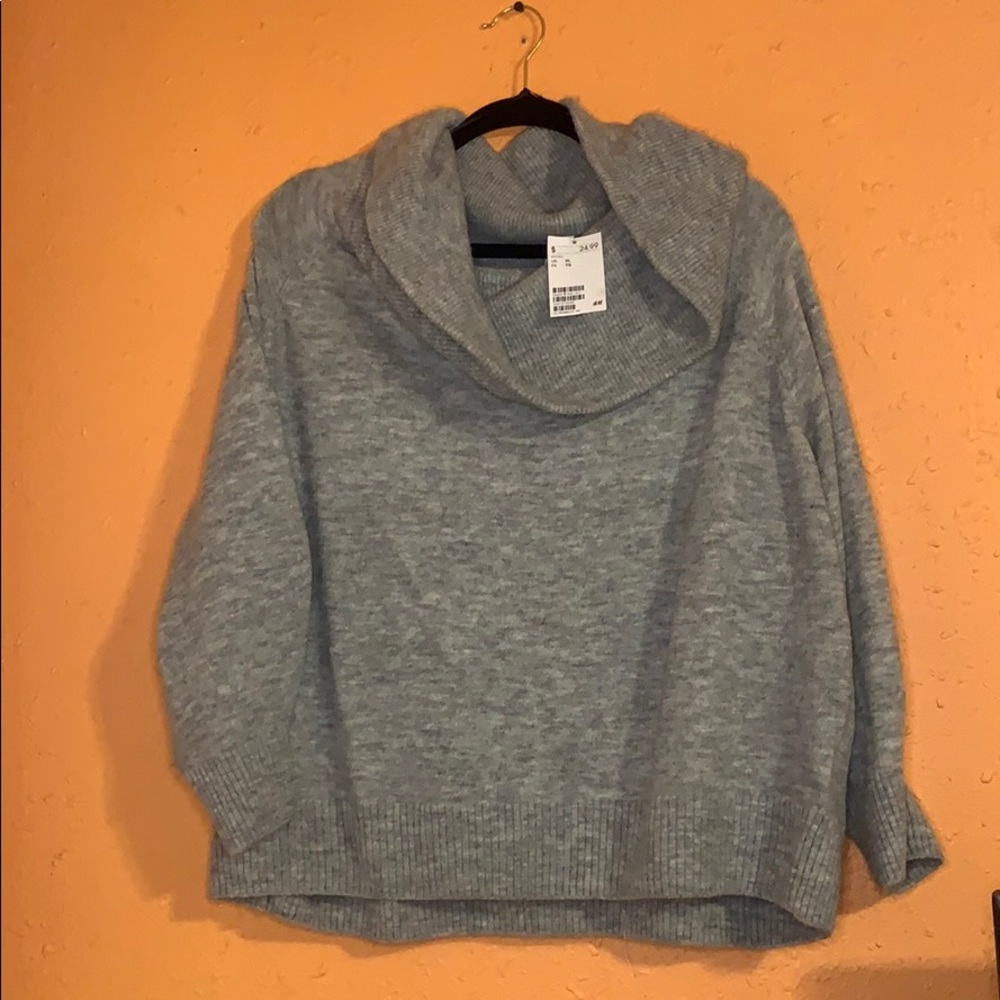 Women’s sweater